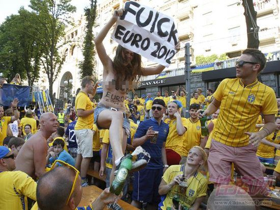 Ůefuck Euro 2012(bio)Z(y)