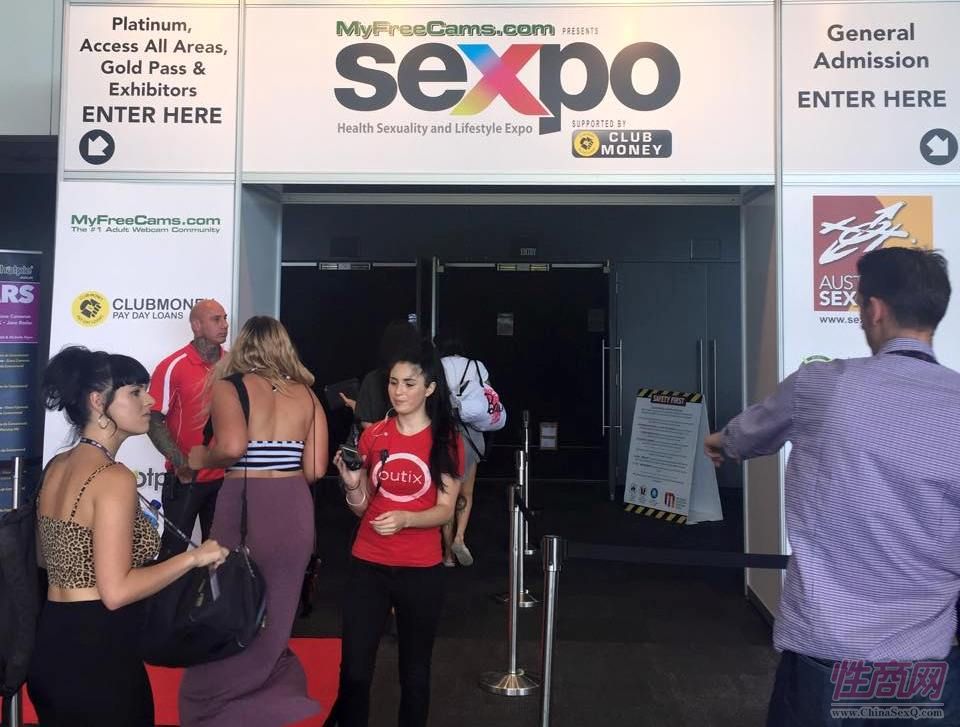 2015ĴīչSexpo¡_(ki)Ļ