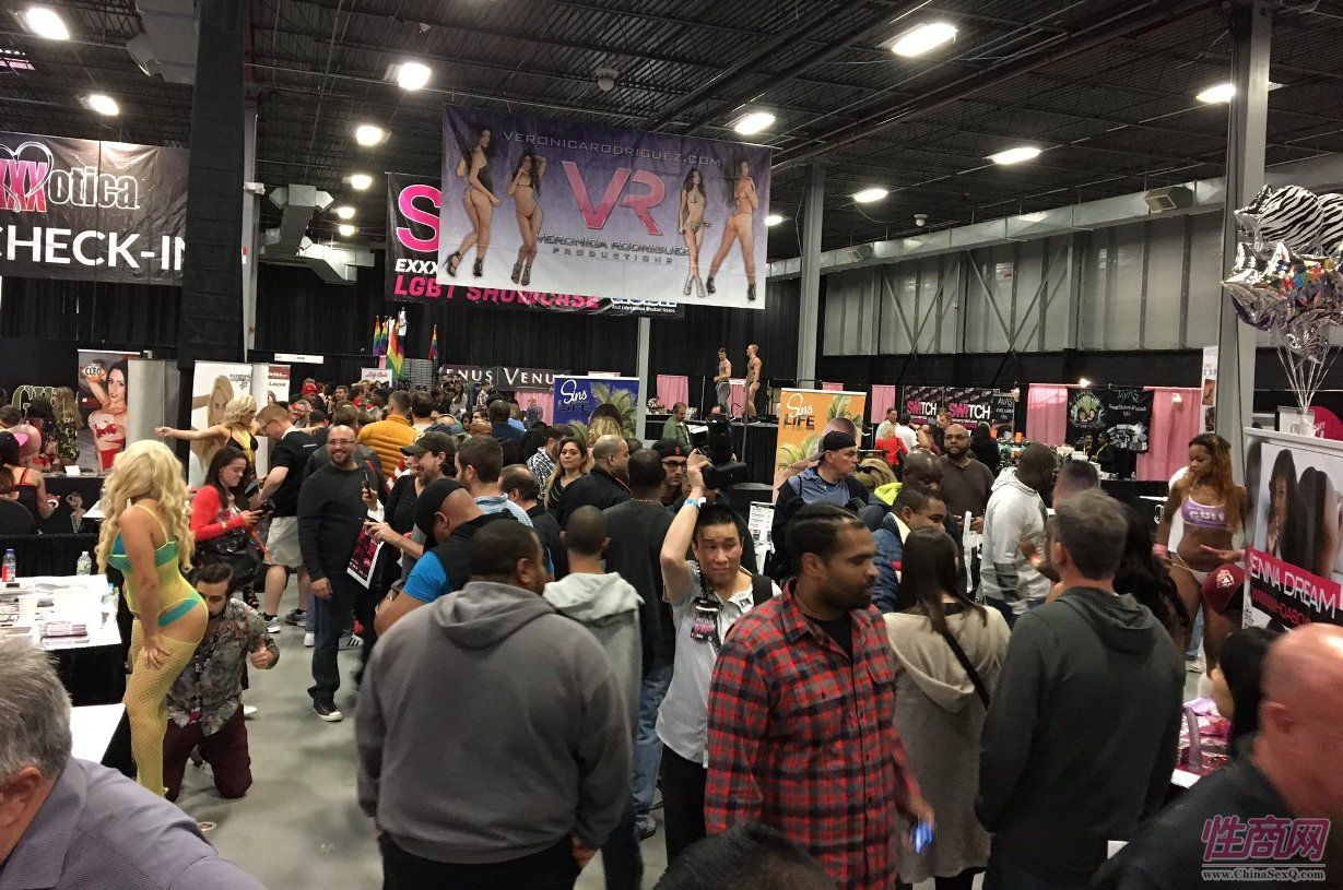 2016eXXXoticaչʼ\