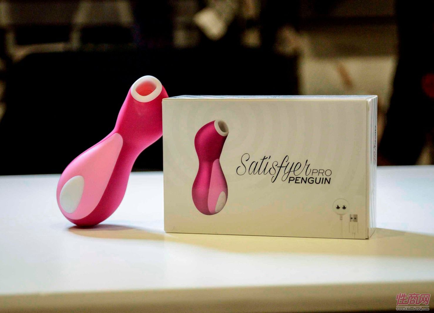 Satisfyer˾ƷPro PenguinŮԷˮ