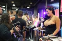 2012(gu)eXXXoticaչF(xin)(chng)(bo)DƬ18